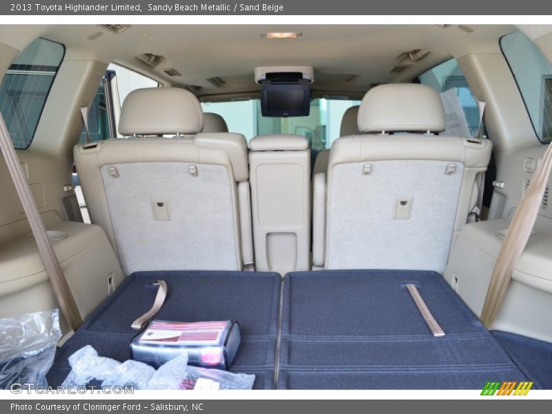 Sandy Beach Metallic / Sand Beige 2013 Toyota Highlander Limited
