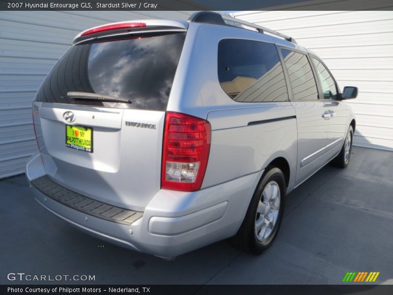 Stardust Silver / Gray 2007 Hyundai Entourage GLS