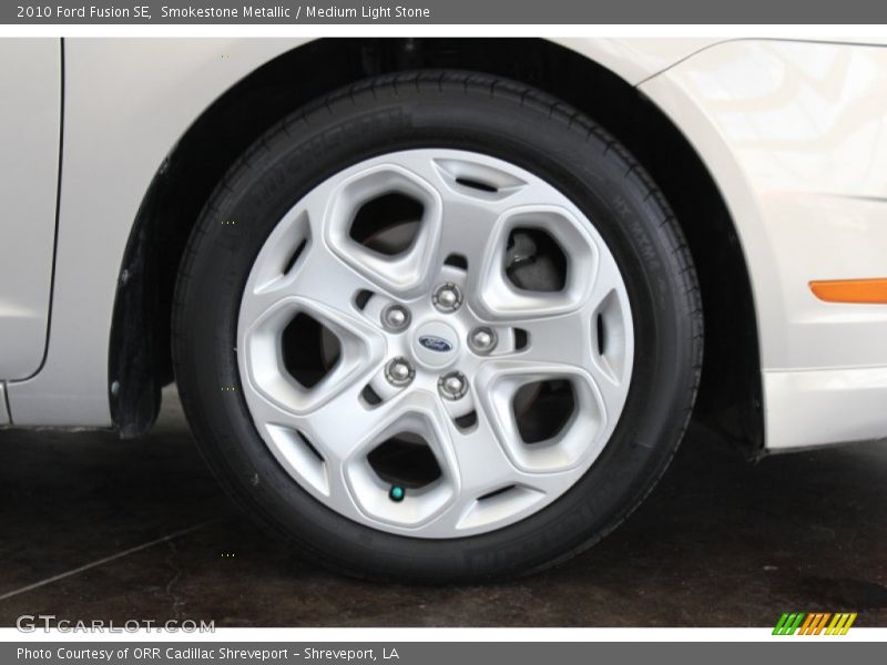 Smokestone Metallic / Medium Light Stone 2010 Ford Fusion SE