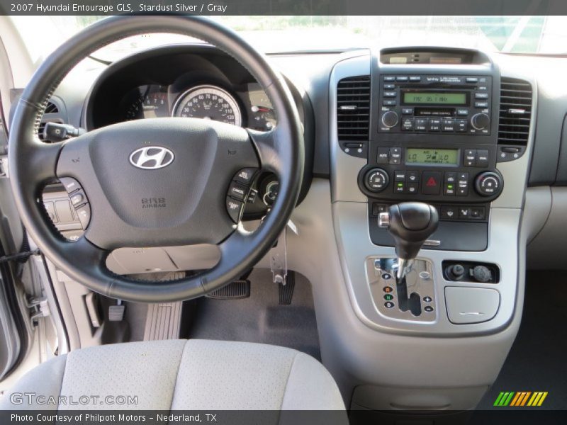 Stardust Silver / Gray 2007 Hyundai Entourage GLS