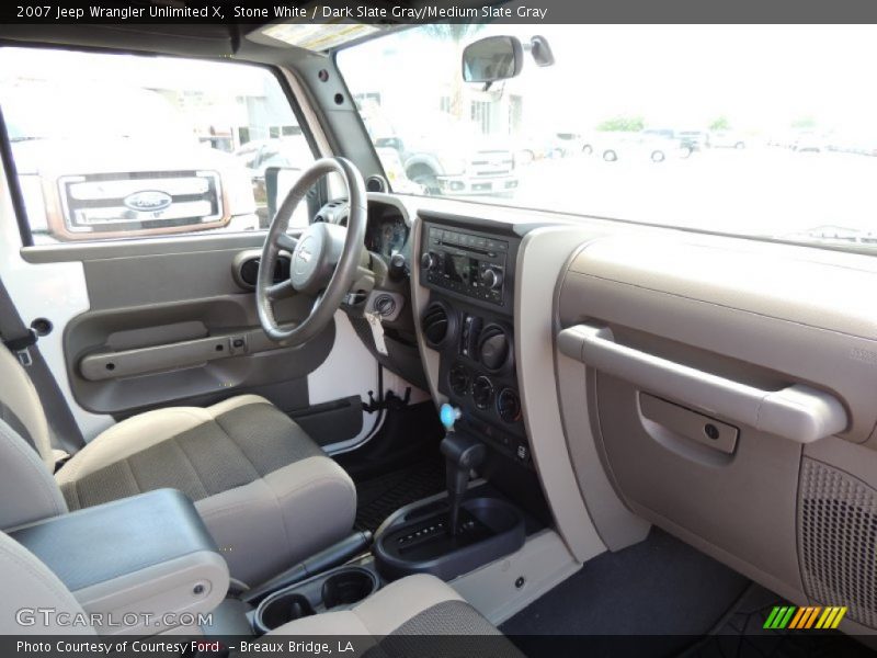 Stone White / Dark Slate Gray/Medium Slate Gray 2007 Jeep Wrangler Unlimited X
