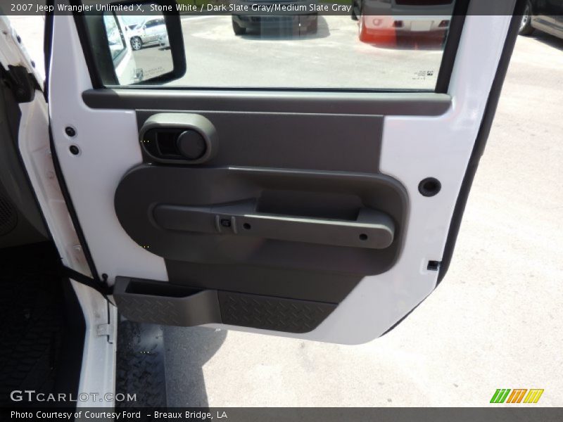 Stone White / Dark Slate Gray/Medium Slate Gray 2007 Jeep Wrangler Unlimited X