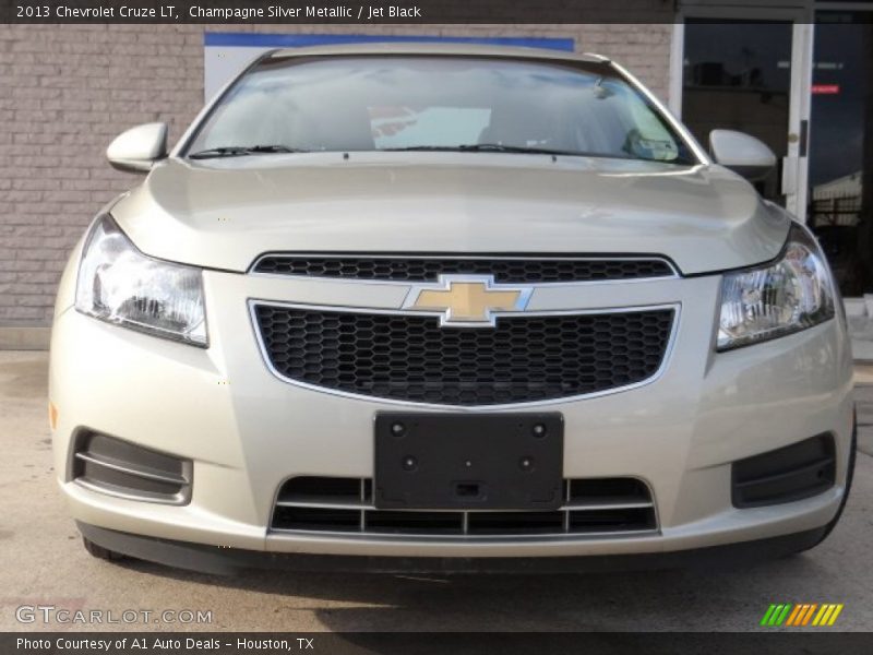 Champagne Silver Metallic / Jet Black 2013 Chevrolet Cruze LT