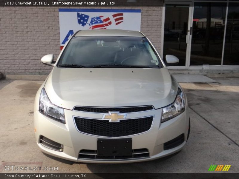 Champagne Silver Metallic / Jet Black 2013 Chevrolet Cruze LT