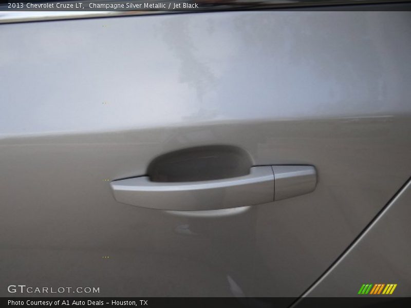 Champagne Silver Metallic / Jet Black 2013 Chevrolet Cruze LT