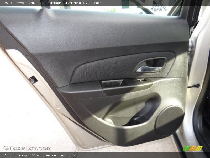 Champagne Silver Metallic / Jet Black 2013 Chevrolet Cruze LT