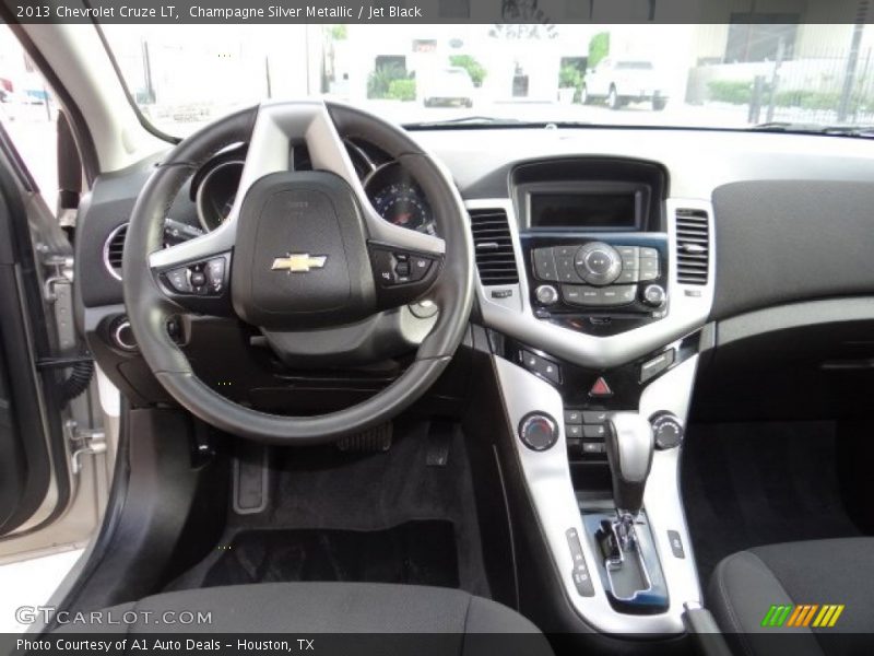 Champagne Silver Metallic / Jet Black 2013 Chevrolet Cruze LT