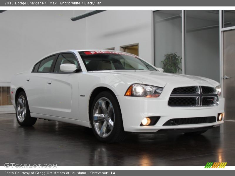 Front 3/4 View of 2013 Charger R/T Max
