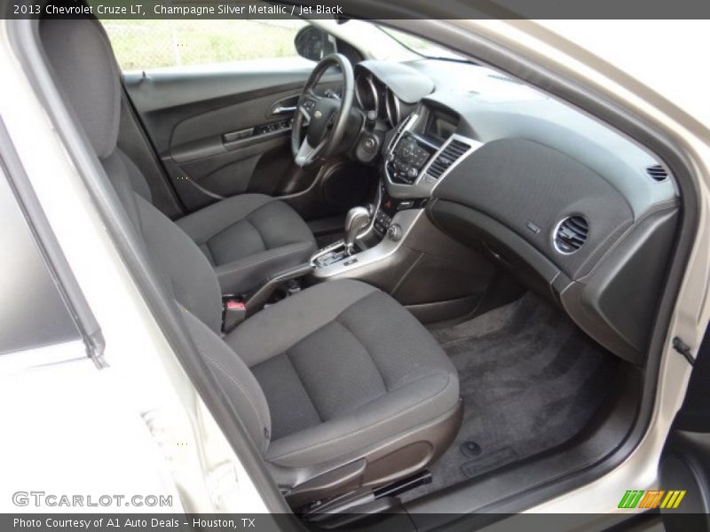 Champagne Silver Metallic / Jet Black 2013 Chevrolet Cruze LT