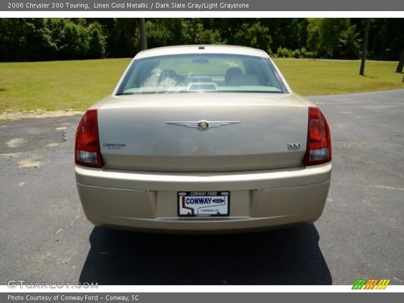 Linen Gold Metallic / Dark Slate Gray/Light Graystone 2006 Chrysler 300 Touring
