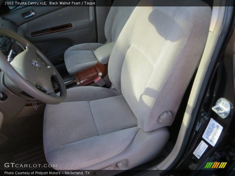 Front Seat of 2003 Camry XLE