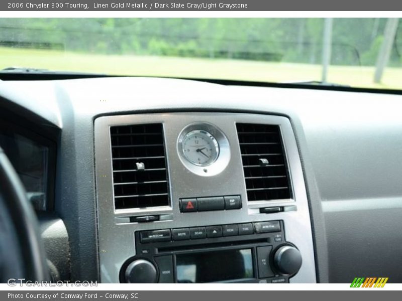 Linen Gold Metallic / Dark Slate Gray/Light Graystone 2006 Chrysler 300 Touring