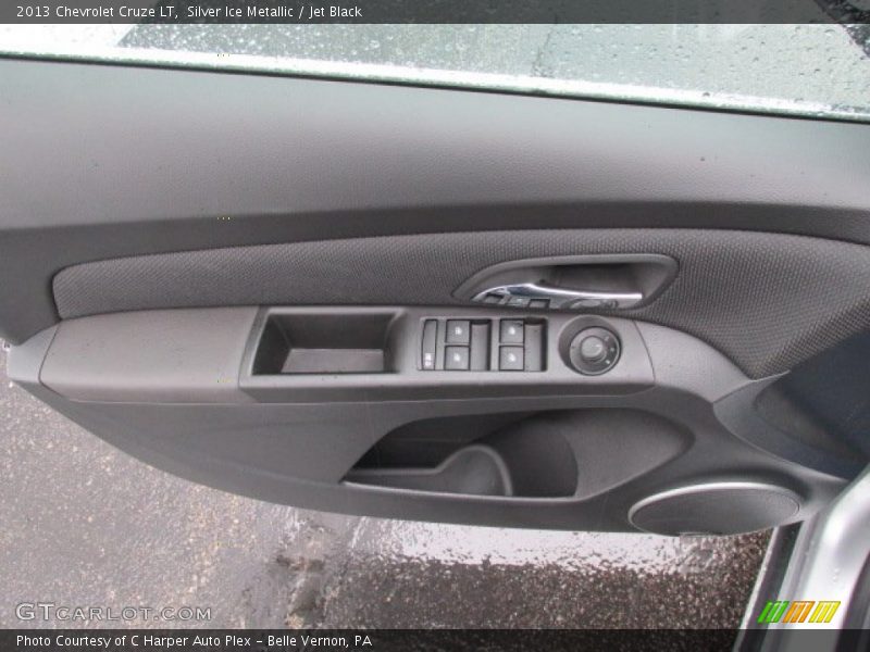 Silver Ice Metallic / Jet Black 2013 Chevrolet Cruze LT