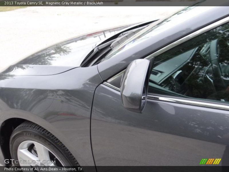 Magnetic Gray Metallic / Black/Ash 2013 Toyota Camry SE