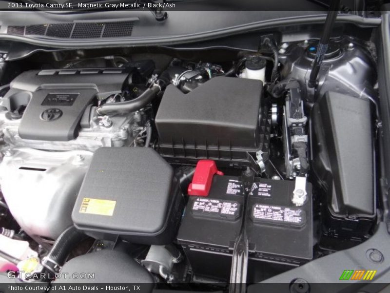 Magnetic Gray Metallic / Black/Ash 2013 Toyota Camry SE