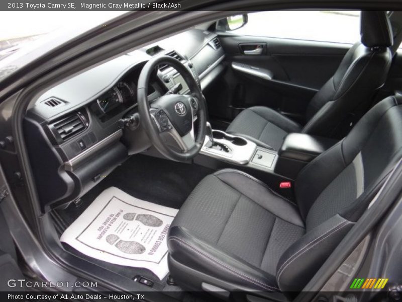  2013 Camry SE Black/Ash Interior