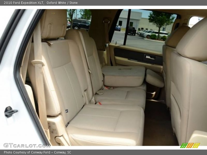 Oxford White / Stone 2010 Ford Expedition XLT