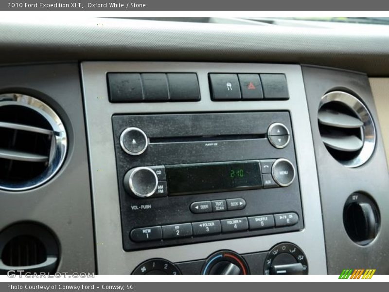 Oxford White / Stone 2010 Ford Expedition XLT