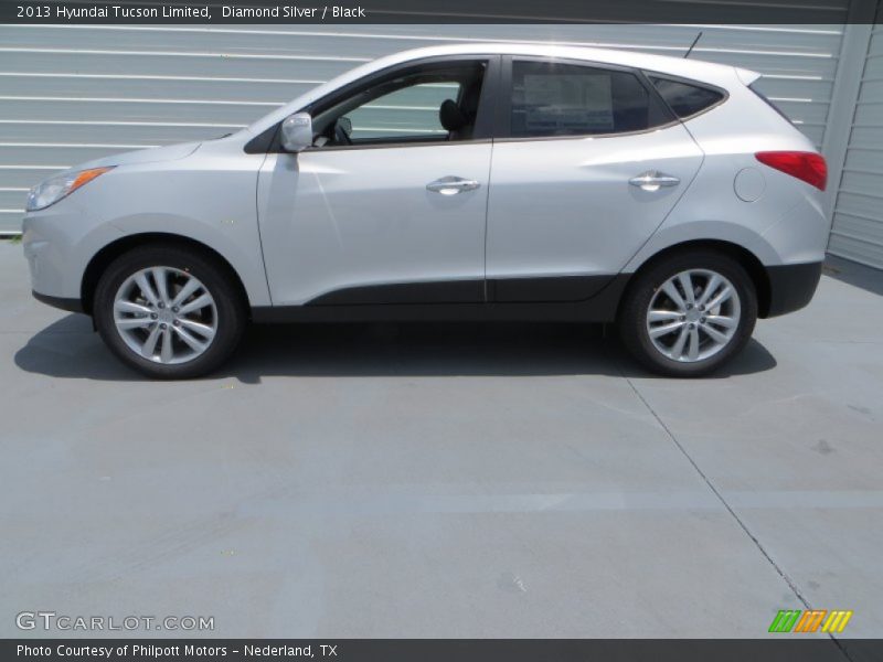 Diamond Silver / Black 2013 Hyundai Tucson Limited