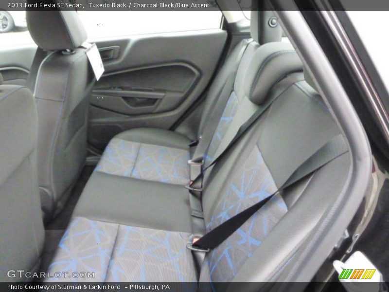 Tuxedo Black / Charcoal Black/Blue Accent 2013 Ford Fiesta SE Sedan