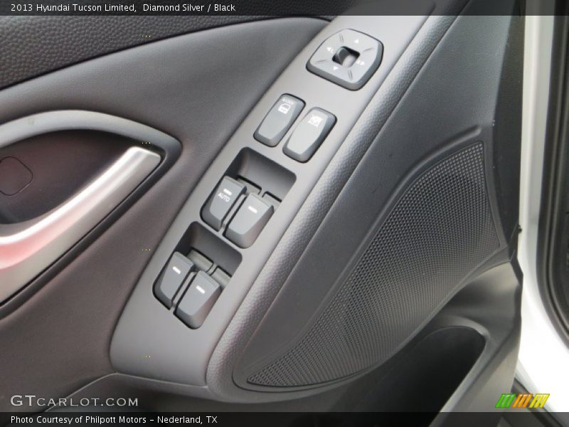 Diamond Silver / Black 2013 Hyundai Tucson Limited