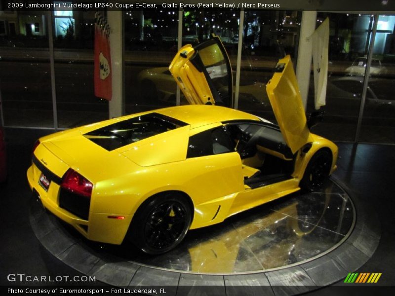 Giallo Evros (Pearl Yellow) / Nero Perseus 2009 Lamborghini Murcielago LP640 Coupe E-Gear