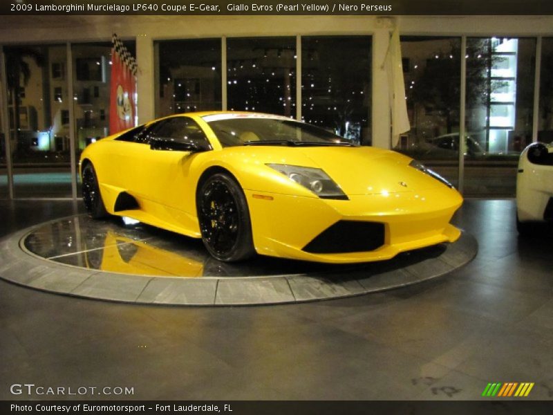 Giallo Evros (Pearl Yellow) / Nero Perseus 2009 Lamborghini Murcielago LP640 Coupe E-Gear