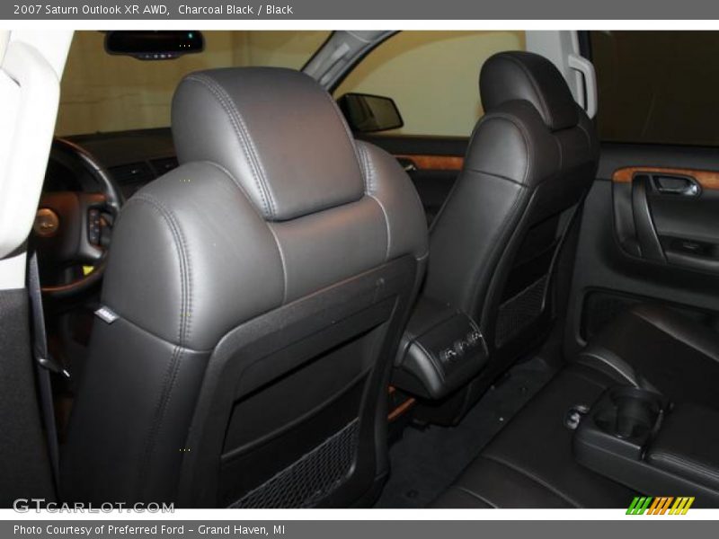 Charcoal Black / Black 2007 Saturn Outlook XR AWD