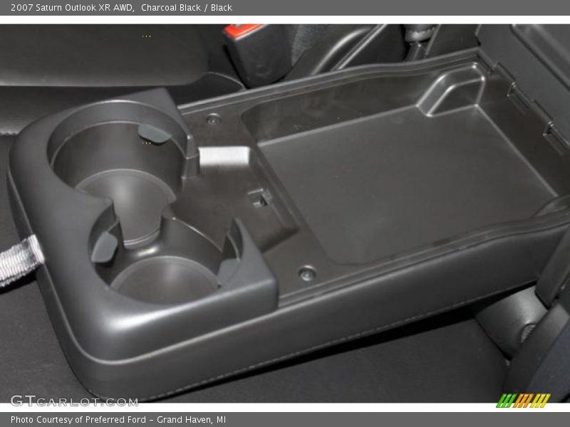 Charcoal Black / Black 2007 Saturn Outlook XR AWD