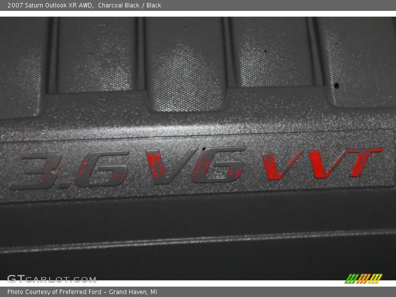 Charcoal Black / Black 2007 Saturn Outlook XR AWD