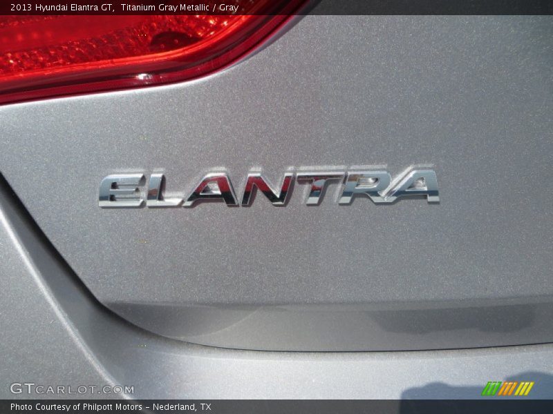 Titanium Gray Metallic / Gray 2013 Hyundai Elantra GT