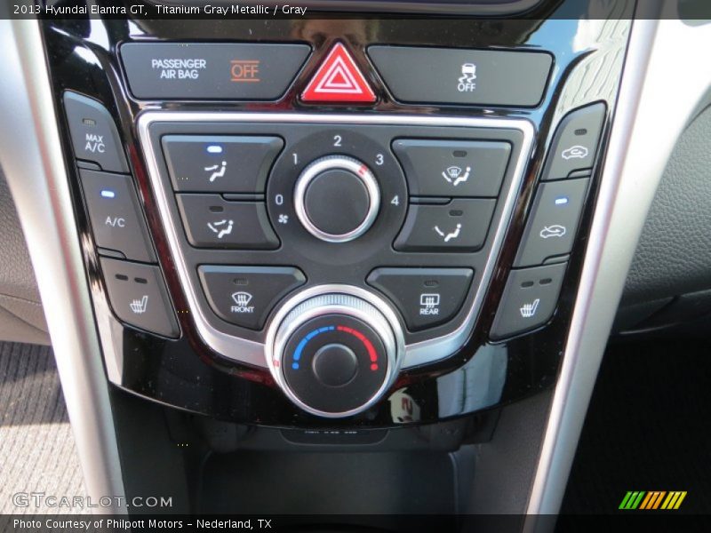 Titanium Gray Metallic / Gray 2013 Hyundai Elantra GT