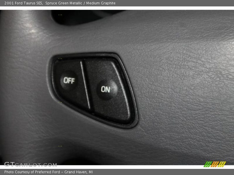 Spruce Green Metallic / Medium Graphite 2001 Ford Taurus SES