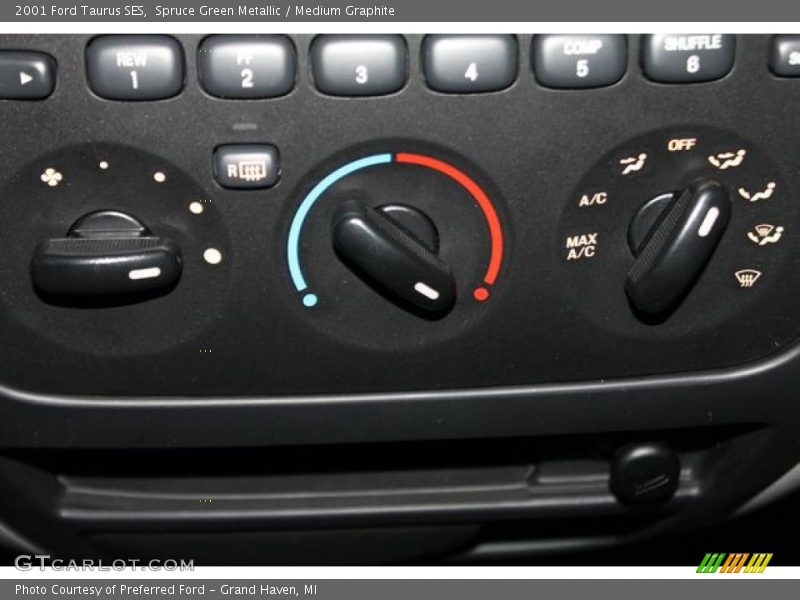 Spruce Green Metallic / Medium Graphite 2001 Ford Taurus SES