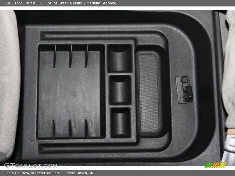 Spruce Green Metallic / Medium Graphite 2001 Ford Taurus SES