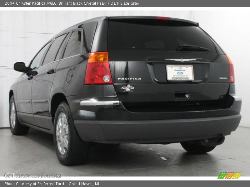 Brilliant Black Crystal Pearl / Dark Slate Gray 2004 Chrysler Pacifica AWD