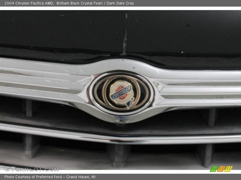 Brilliant Black Crystal Pearl / Dark Slate Gray 2004 Chrysler Pacifica AWD