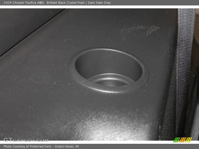 Brilliant Black Crystal Pearl / Dark Slate Gray 2004 Chrysler Pacifica AWD