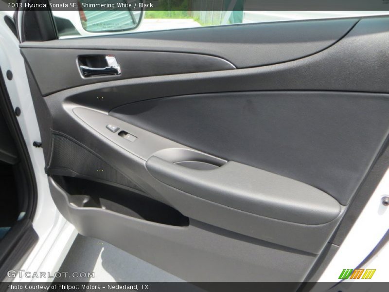 Shimmering White / Black 2013 Hyundai Sonata SE