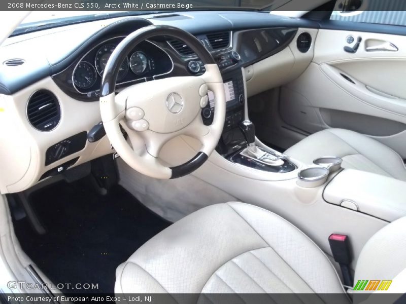 Arctic White / Cashmere Beige 2008 Mercedes-Benz CLS 550