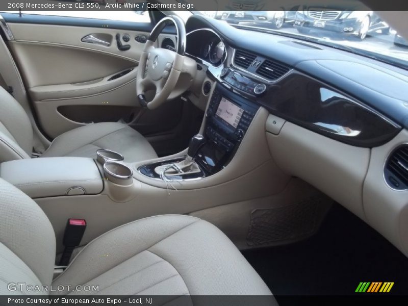 Arctic White / Cashmere Beige 2008 Mercedes-Benz CLS 550