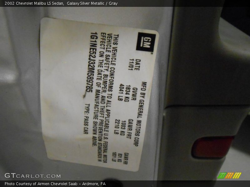Galaxy Silver Metallic / Gray 2002 Chevrolet Malibu LS Sedan
