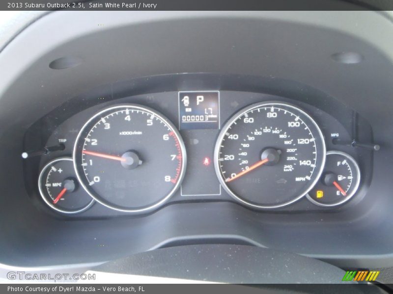 Satin White Pearl / Ivory 2013 Subaru Outback 2.5i