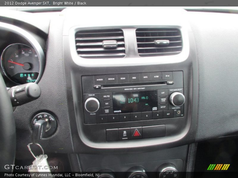 Controls of 2012 Avenger SXT
