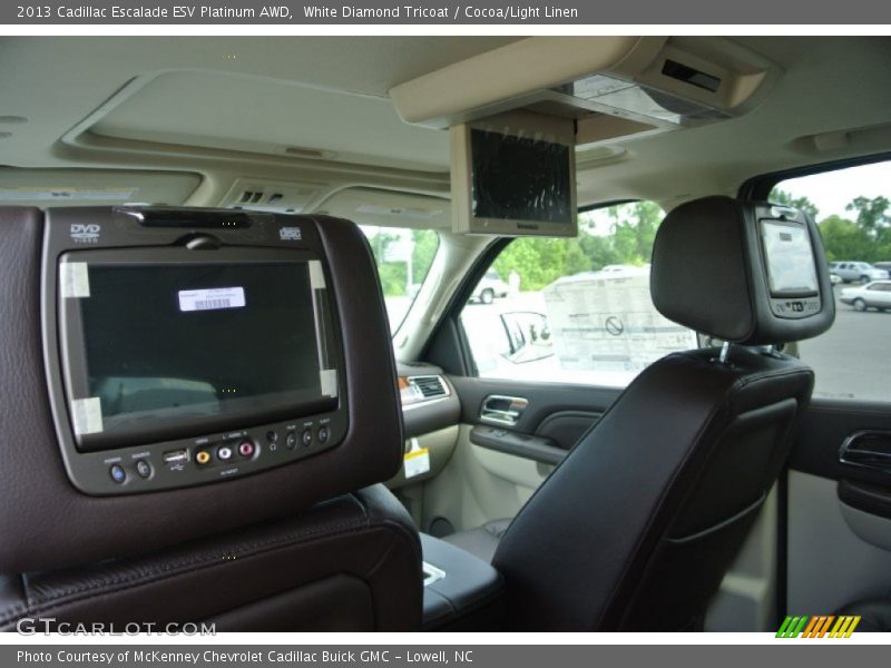 Entertainment System of 2013 Escalade ESV Platinum AWD