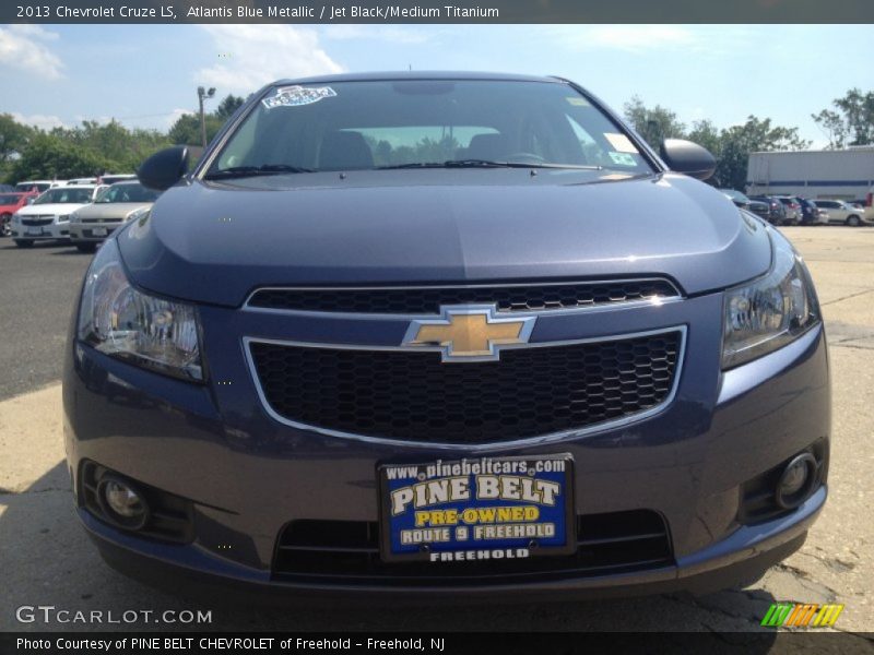Atlantis Blue Metallic / Jet Black/Medium Titanium 2013 Chevrolet Cruze LS