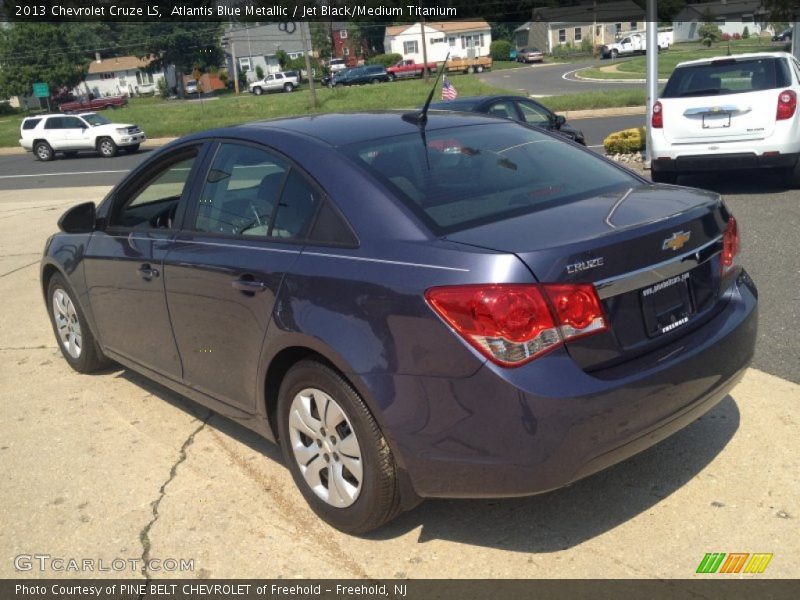 Atlantis Blue Metallic / Jet Black/Medium Titanium 2013 Chevrolet Cruze LS