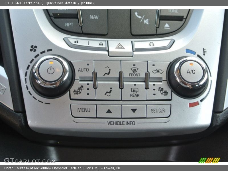 Quicksilver Metallic / Jet Black 2013 GMC Terrain SLT