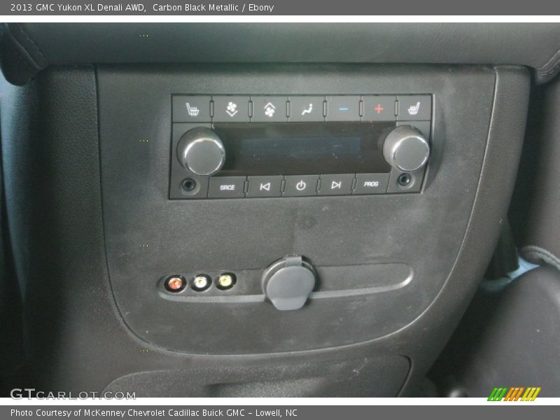 Carbon Black Metallic / Ebony 2013 GMC Yukon XL Denali AWD