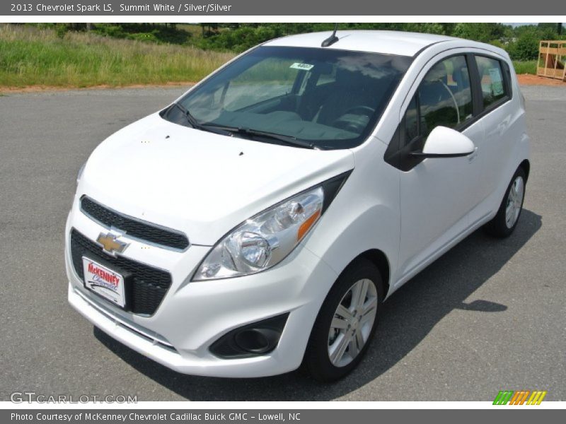 Summit White / Silver/Silver 2013 Chevrolet Spark LS